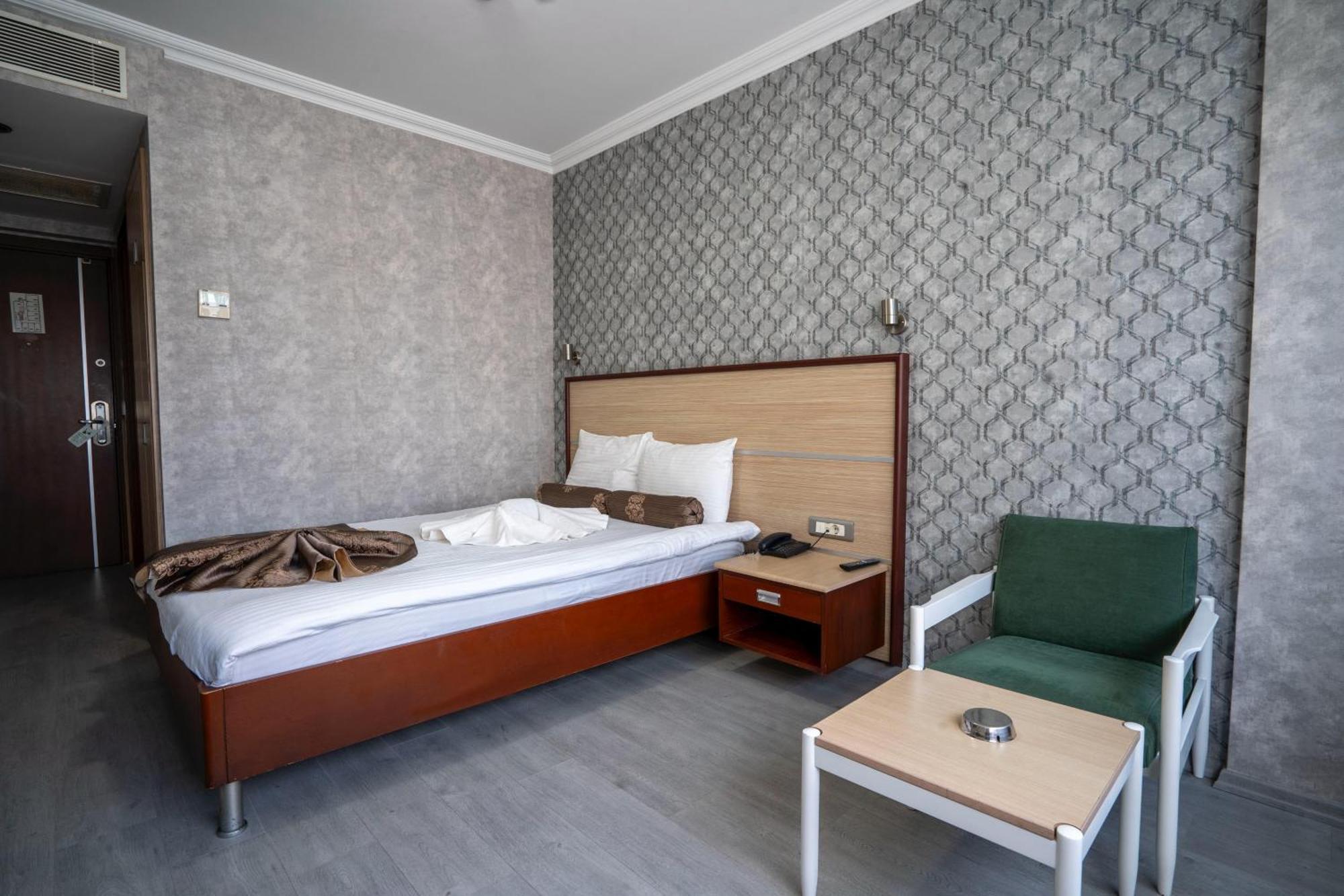 Halley Otel Denizli  Zewnętrze zdjęcie